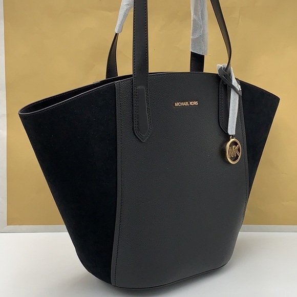 MICHAEL KORS PORTIA LARGE TOTE BLACK COLOR Pebbled leather/ suede - Picture 13 of 14